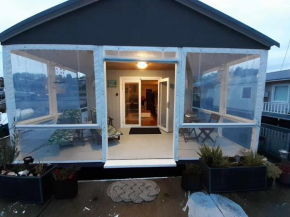 Elegant and scenic floating boat house, Kettering